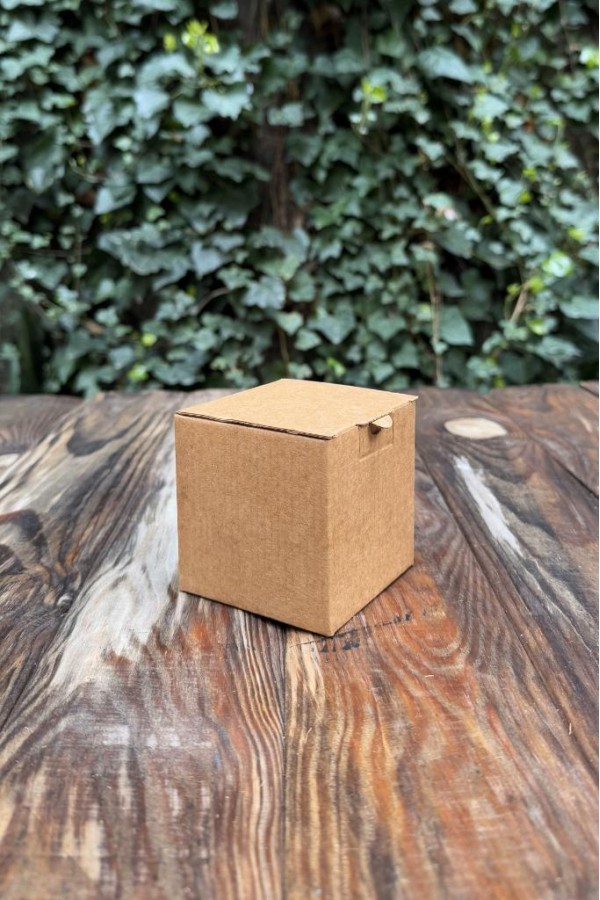 8x8x8cm Küp Kilitli Kraft Kutu 25 Adet 8x8x8cm Küp Kilitli Kraft Kutu 25 Adet