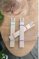 Ahşap Mum Fitili ve Yapışkanlı Fitil Sehpası 10 Adet (15x100x0,5mm) KOÇ BURCU MODEL-1 Ahşap Mum Fitili ve Yapışkanlı Fitil Sehpası 10 Adet (15x100x0,5mm) KOÇ BURCU MODEL-1