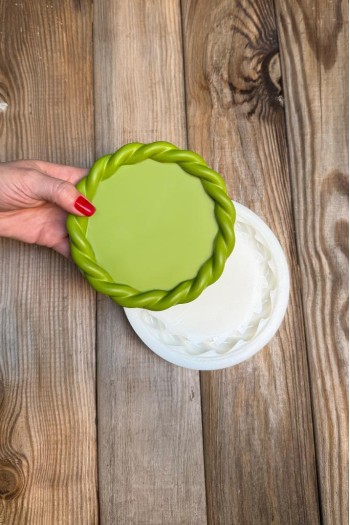 Dairesel Halat Kenarlı Silikon Tepsi Kalıbı Dairesel Halat Kenarlı Silikon Tepsi Kalıbı