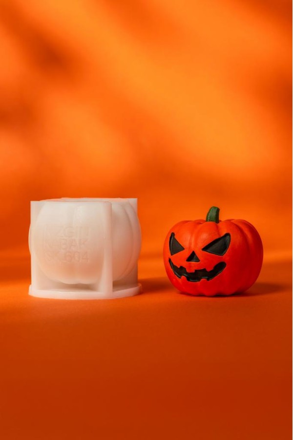 Kızgın Kabak Silikon Mum Kalıbı