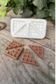 Waffle Dörtlü Silikon Mum Kalıbı