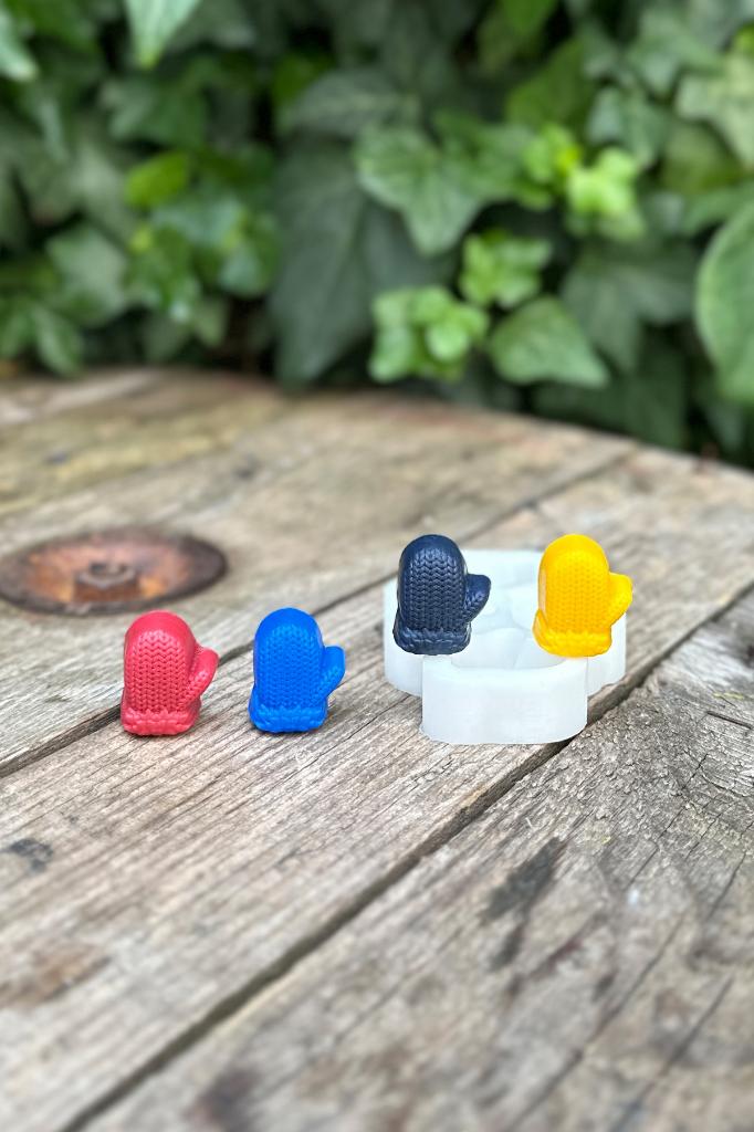 3D Eldiven Mini Dörtlü Silikon Mum Kalıbı