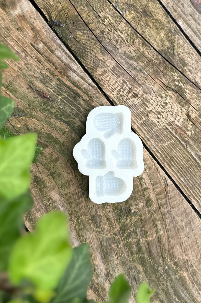 3D Eldiven Mini Dörtlü Silikon Mum Kalıbı
