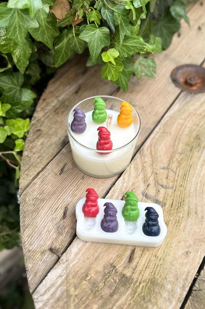 3D Kardan Adam Mini Dörtlü Silikon Mum Kalıbı