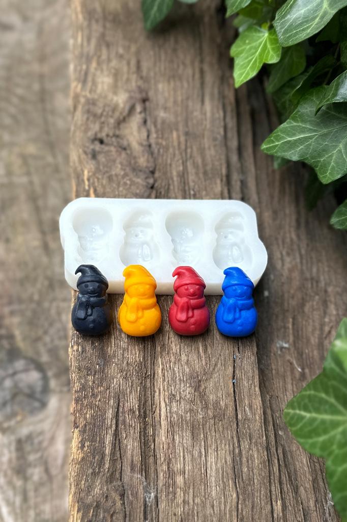3D Kardan Adam Mini Dörtlü Silikon Mum Kalıbı