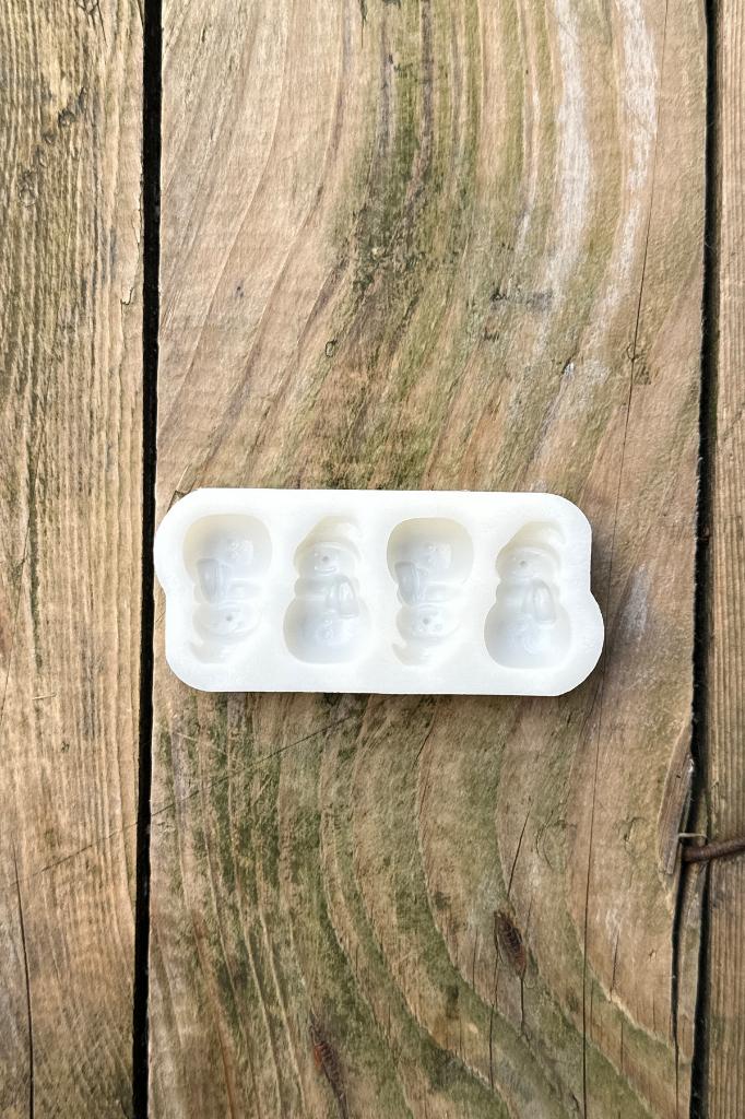 3D Kardan Adam Mini Dörtlü Silikon Mum Kalıbı