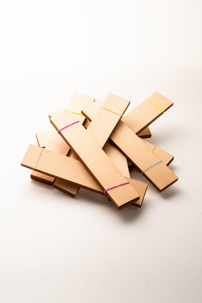 Деревянный фитиль - 100 шт ( 30mm X 150mm X 0,5mm )