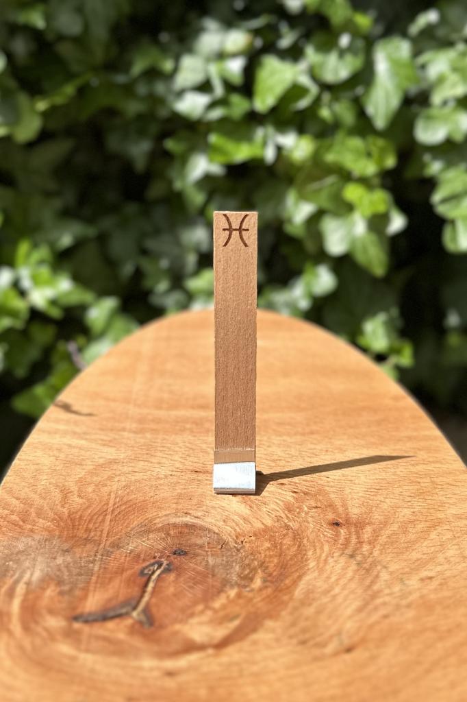 Ahşap Mum Fitili ve Yapışkanlı Fitil Sehpası 10 Adet (15x100x0,5mm) BALIK BURCU MODEL-2