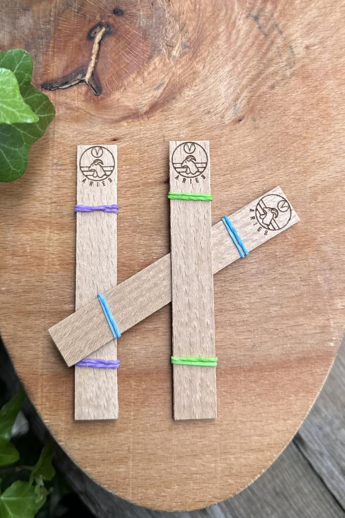 Ahşap Mum Fitili ve Yapışkanlı Fitil Sehpası 10 Adet (15x100x0,5mm) OĞLAK BURCU MODEL-1