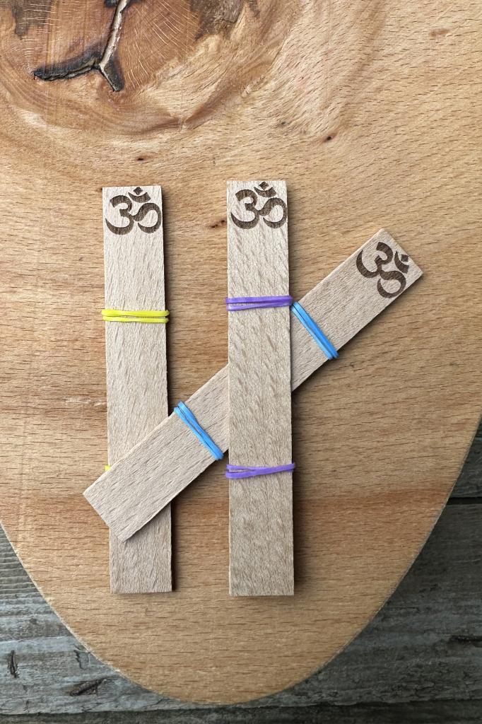 Ahşap Mum Fitili ve Yapışkanlı Fitil Sehpası 10 Adet (15x100x0,5mm) OM