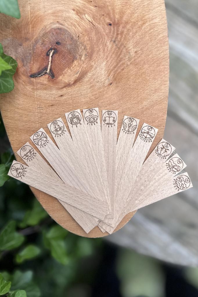Ahşap Mum Fitili ve Yapışkanlı Fitil Sehpası 12 Adet (15x100x0,5mm) BURÇ MODEL-1