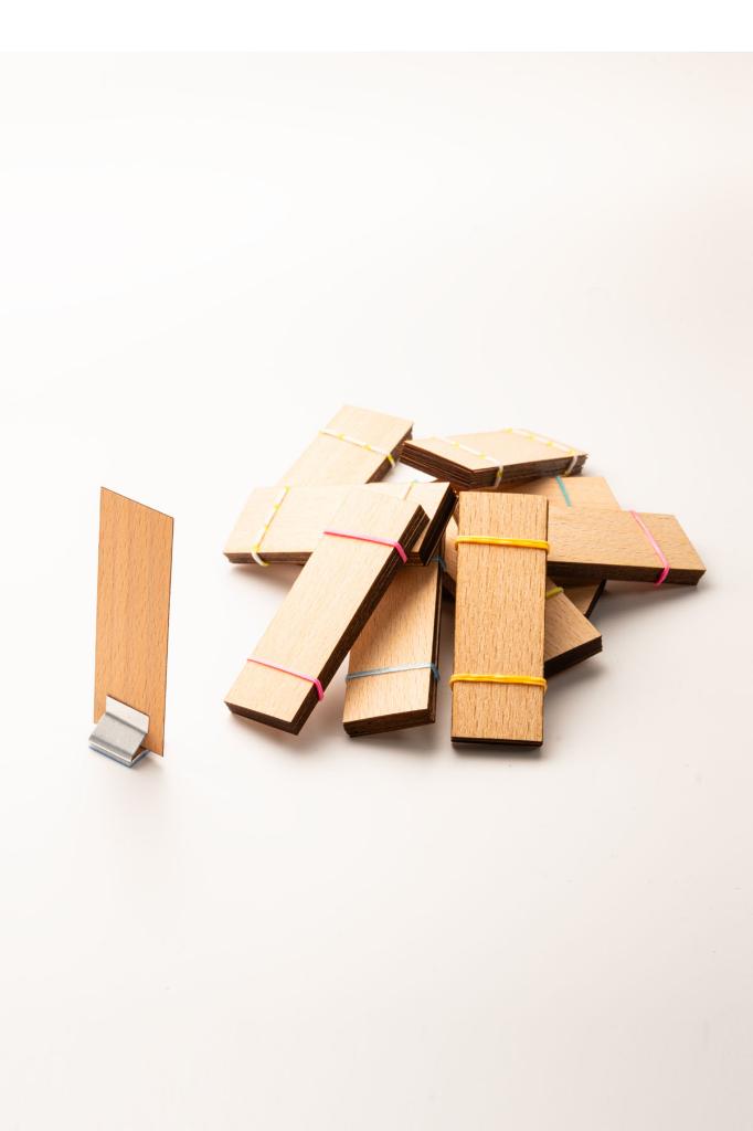 Holzdocht + klebender Ständer - 100 Stück ( 25mm X 75mm X 0,5mm )
