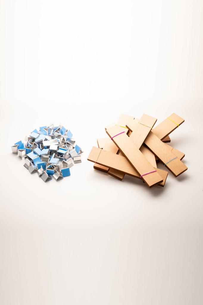 Holzdocht + klebender Ständer - 100 Stück ( 30mm X 150mm X 0,5mm )