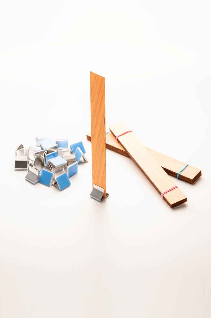 Wooden Candle Wick + Sticky Holder - 20 pcs ( 20mm X 150mm X 0,5mm )