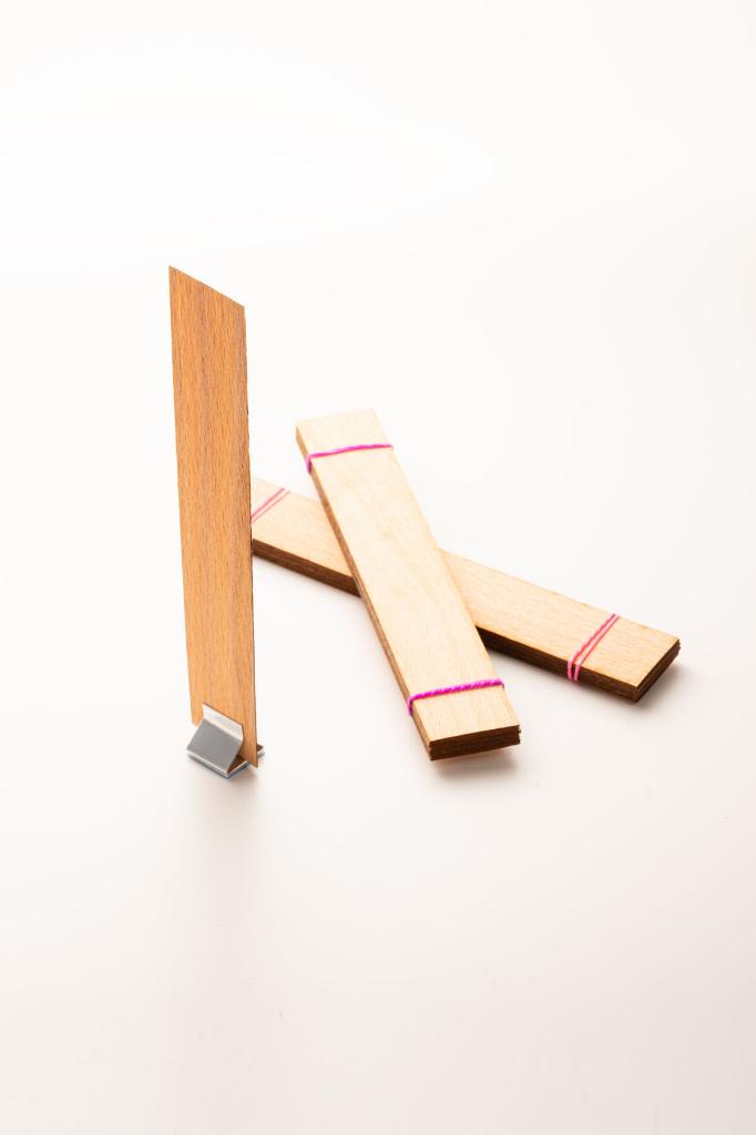 Holzdocht + klebender Ständer - 20 Stück ( 25mm X 150mm X 0,5mm )