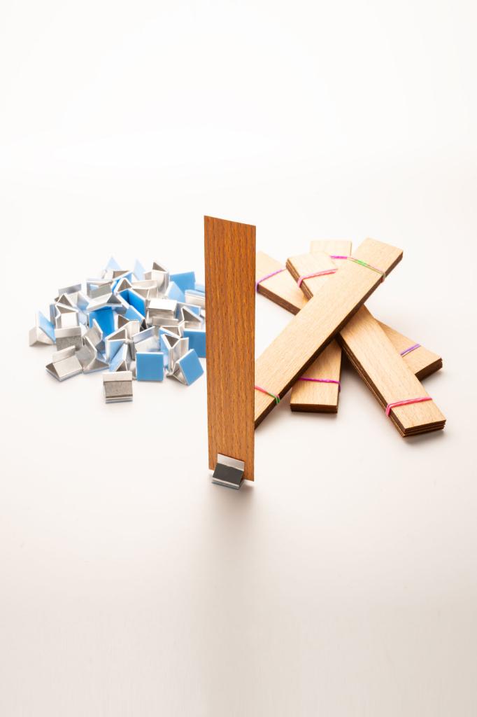 Holzdocht + klebender Ständer - 40 Stück ( 25mm X 150mm X 0,5mm )