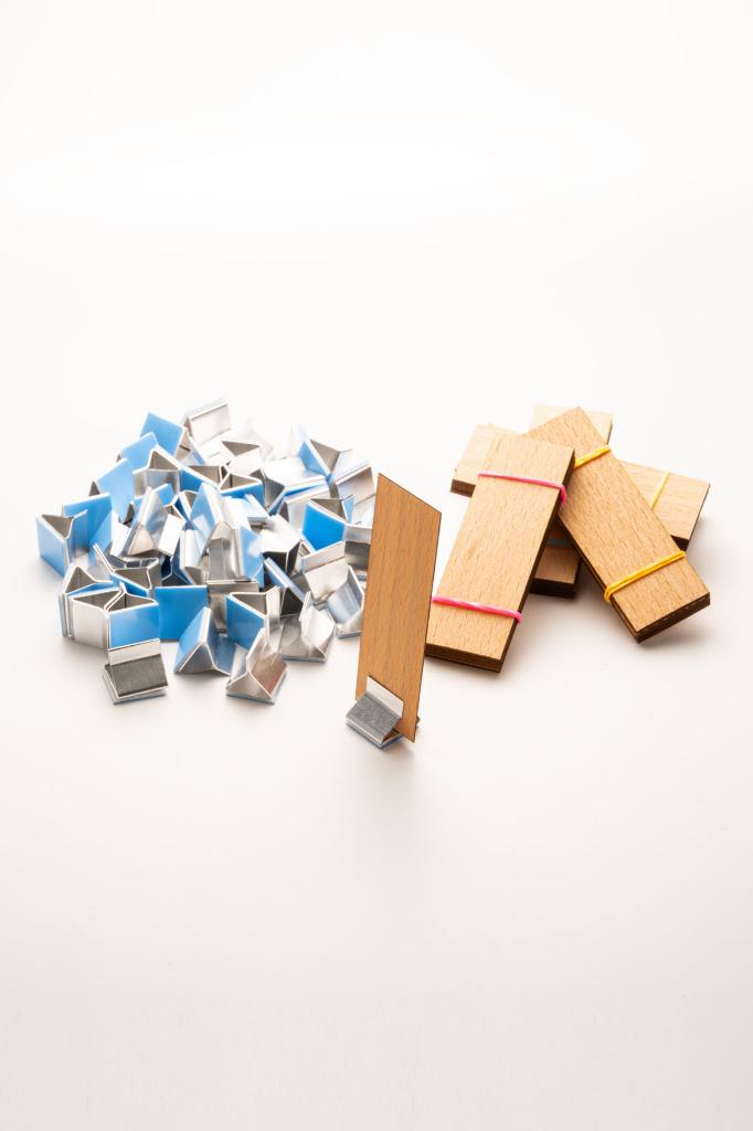 Holzdocht + klebender Ständer - 50 Stück ( 25mm X 75mm X 0,5mm )