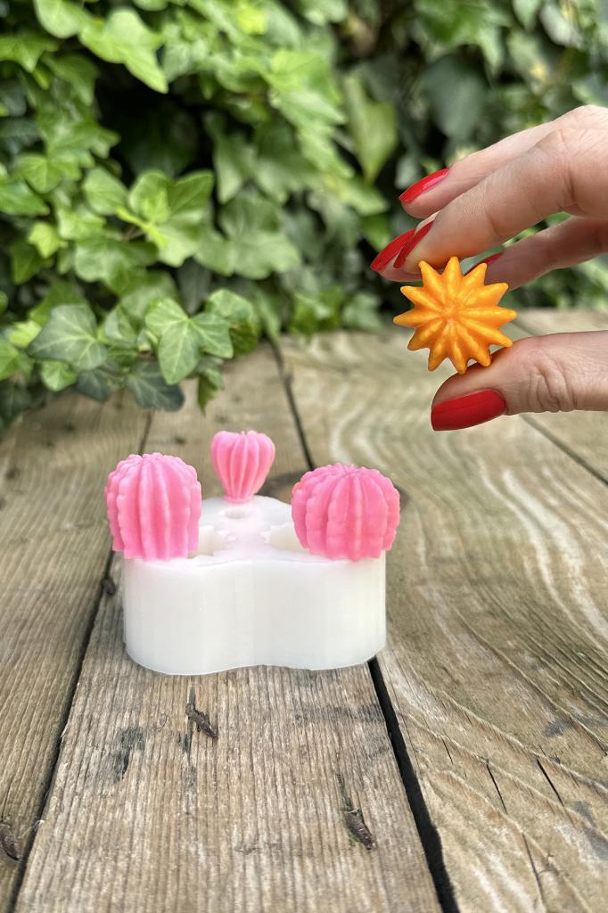 Ball Mini Üçlü Sukulent Silikon Mum Kalıbı
