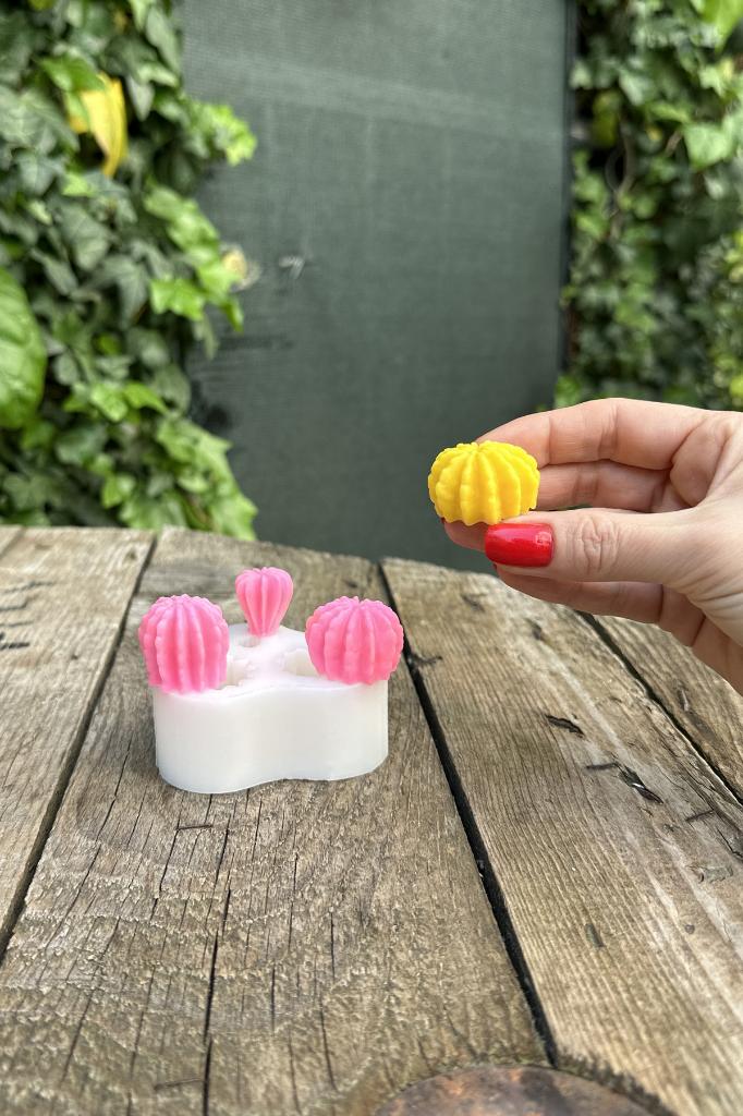 Ball Mini Üçlü Sukulent Silikon Mum Kalıbı