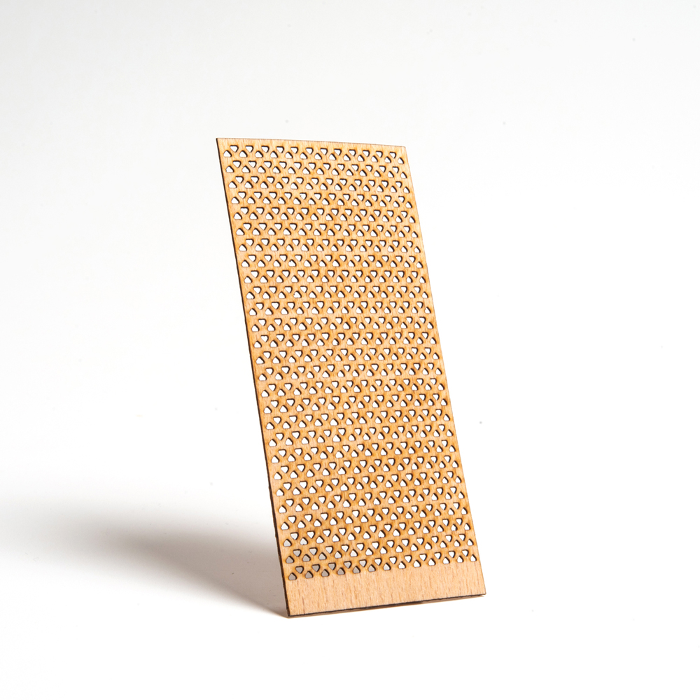 Delikli Model ( Üçgen ) Ahşap Mum Fitili Ve Yapışkanlı Fitil Sehpası 20 Adet ( 50mm X 100mm X 0,5mm )