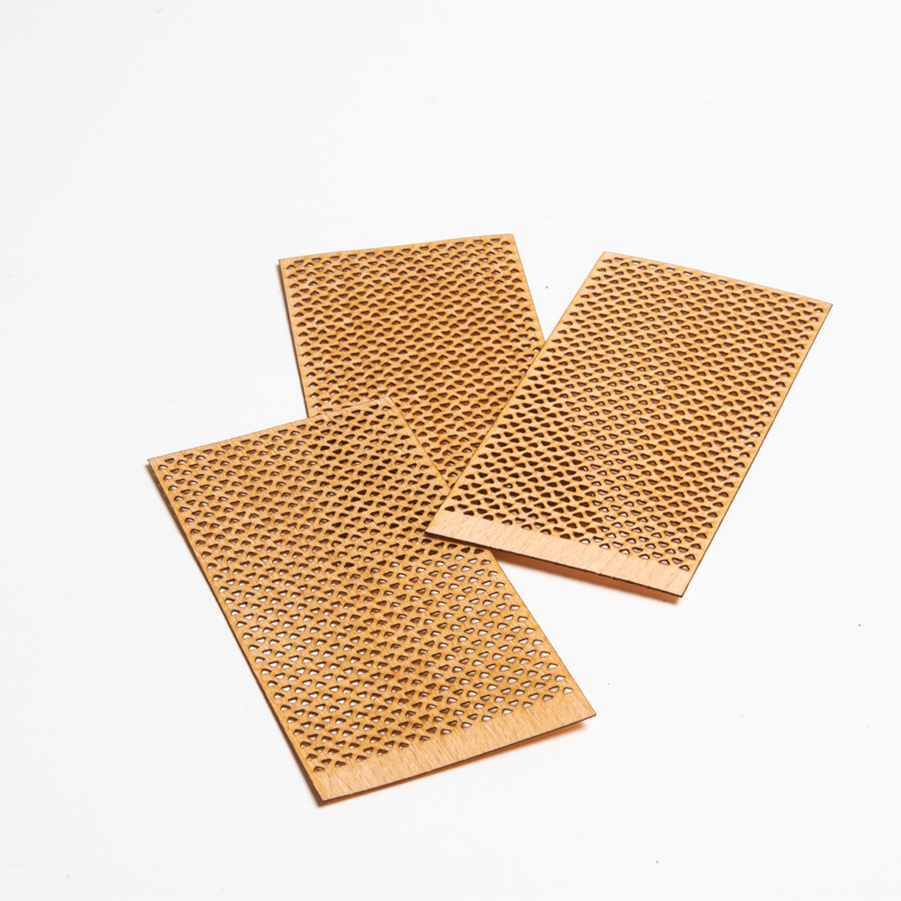 Delikli Model ( Üçgen ) Ahşap Mum Fitili ve Yapışkanlı Fitil Sehpası 75 Adet ( 50mm x 100mm x 0,5mm )