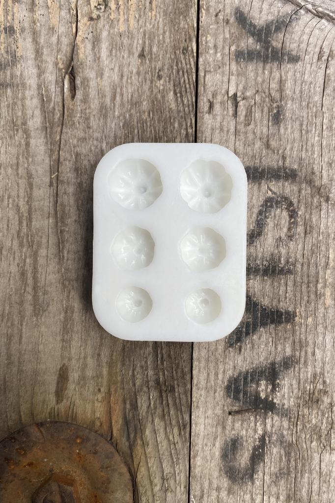 Kabak Mini Altılı Silikon Mum Kalıbı