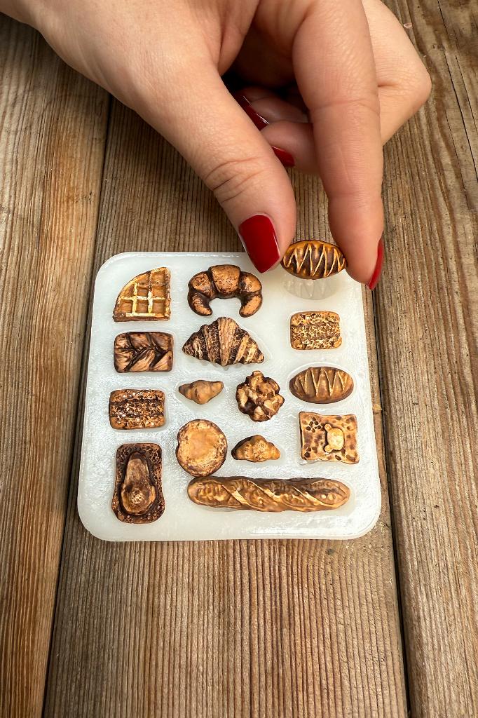 Kahvaltılık On Beşli Silikon Mum Kalıbı