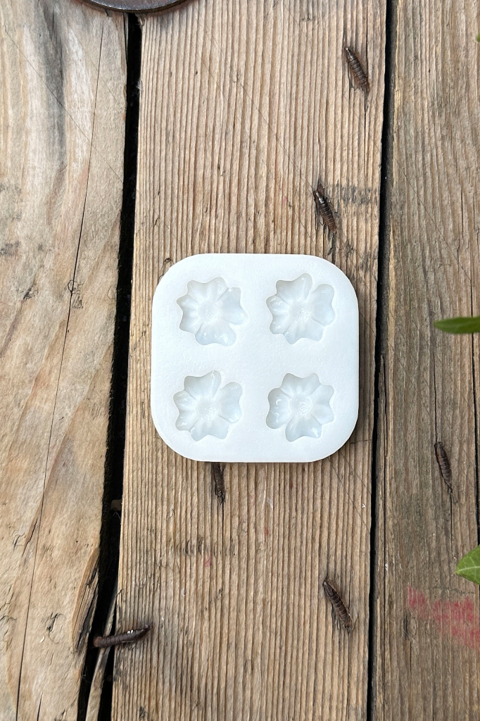 Kalanchoe Çiçeği Dörtlü Silikon Mum Kalıbı