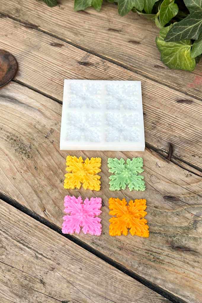 Kar Tanesi Flower 4-Cavity Silicone Candle Mold