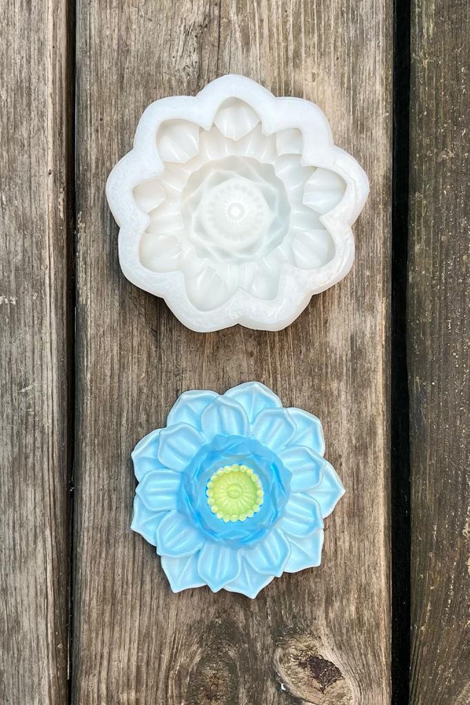Lotus Çiçek 3 Silikon Mum Kalıbı