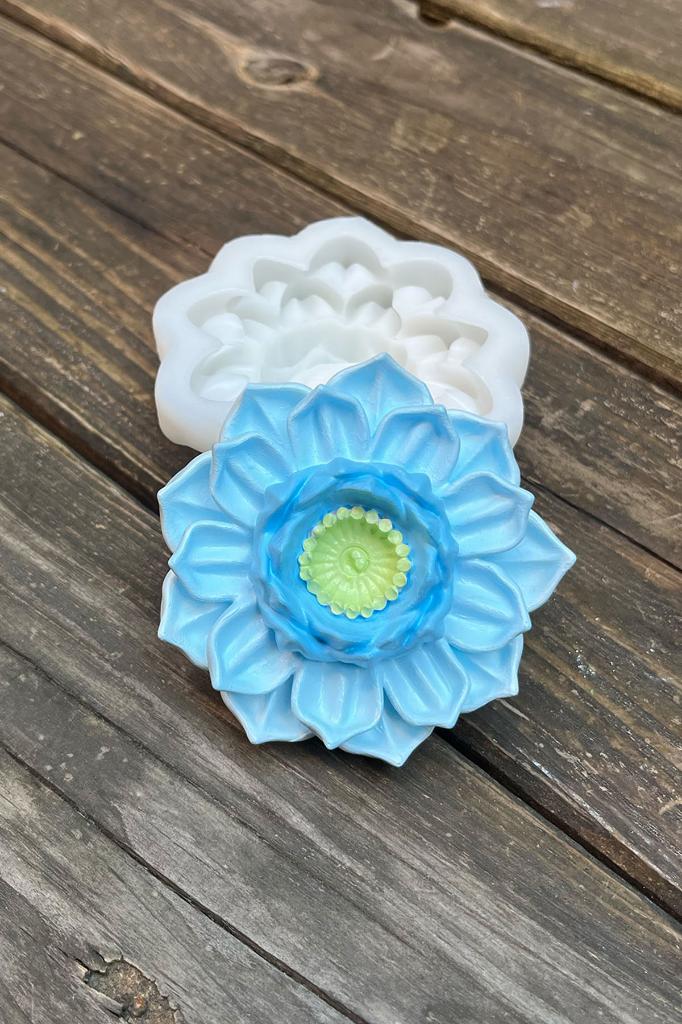 Lotus Çiçek 3 Silikon Mum Kalıbı