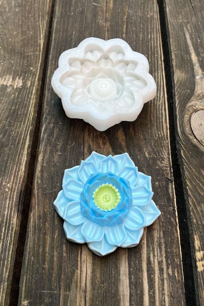 Lotus Çiçek 3 Silikon Mum Kalıbı