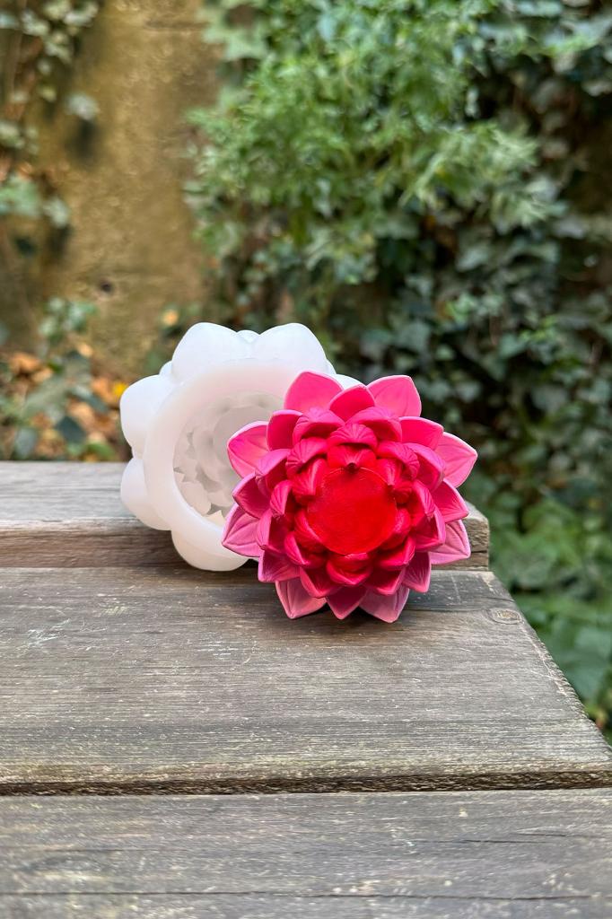 Lotus Çiçek 7 Silikon Mum Kalıbı