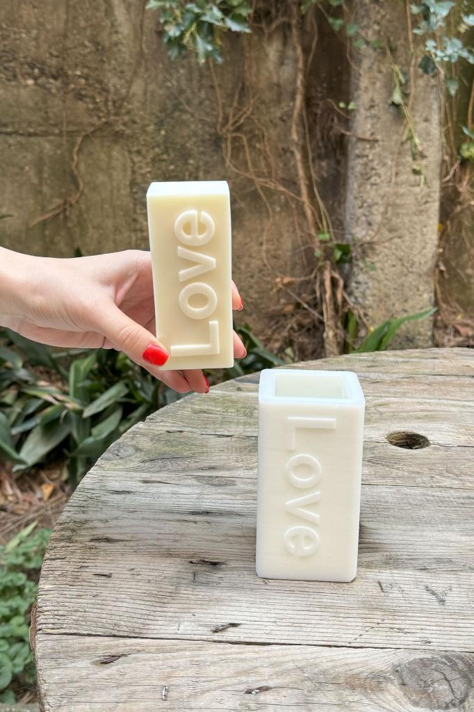 Love Yazılı Baton Silikon Mum Kalıbı