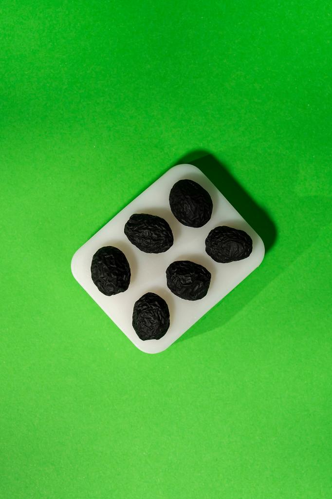 Siyah Zeytin Altılı Silikon Mum Kalıbı