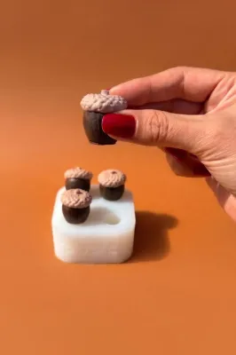 Palamut Mini Dörtlü Silikon Mum Kalıbı