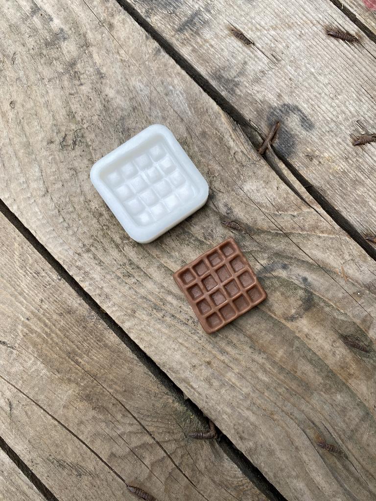 Waffle Silikon Mum Kalıbı