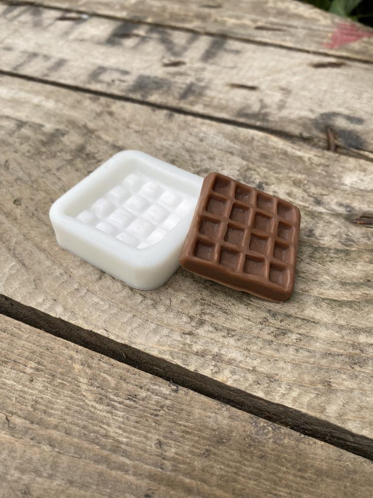 Waffle Silikon Mum Kalıbı